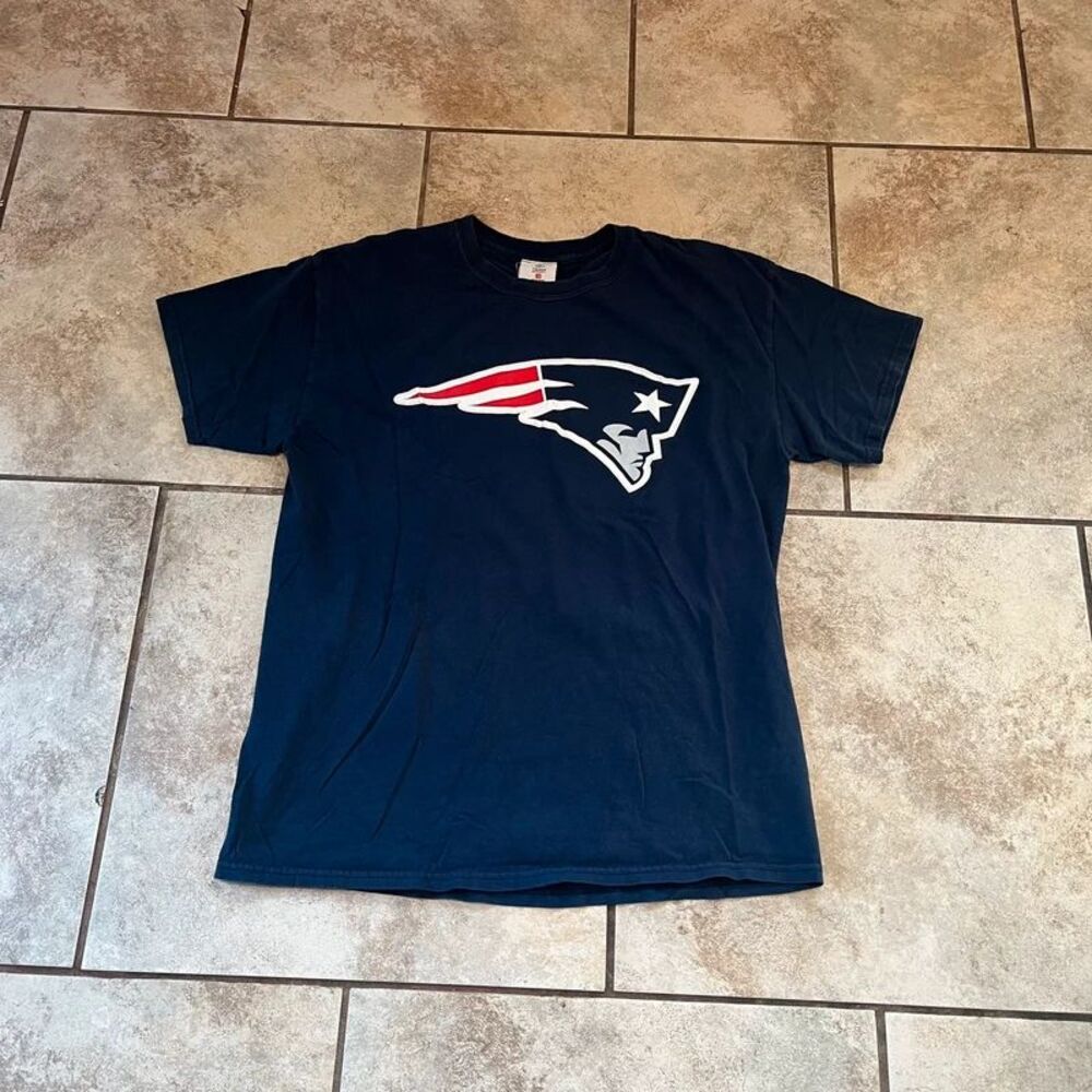 Darrelle Revis New England Patriots Shirt 24 NFL Team Apparel Jersey Tee Mens L